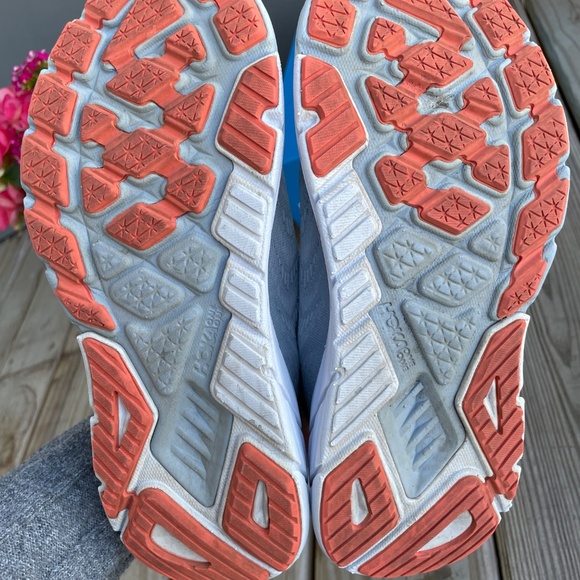 Hoka Arahi Shoes - Picture 6 of 9